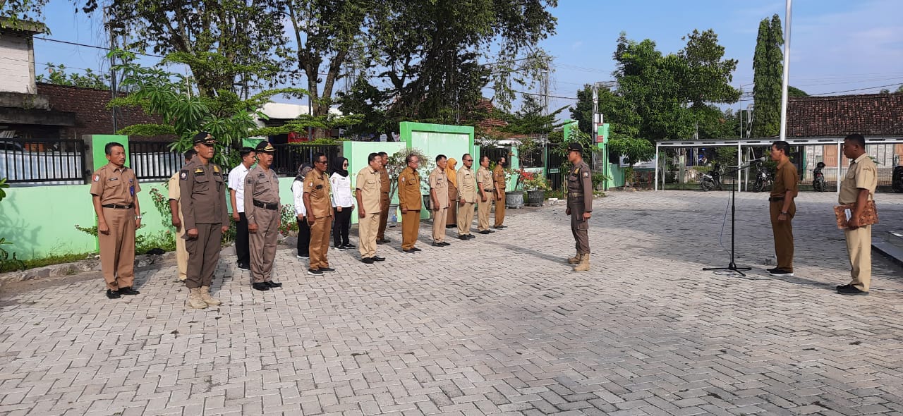 KEGIATAN APEL PAGI KEC. TAMBAKREJO