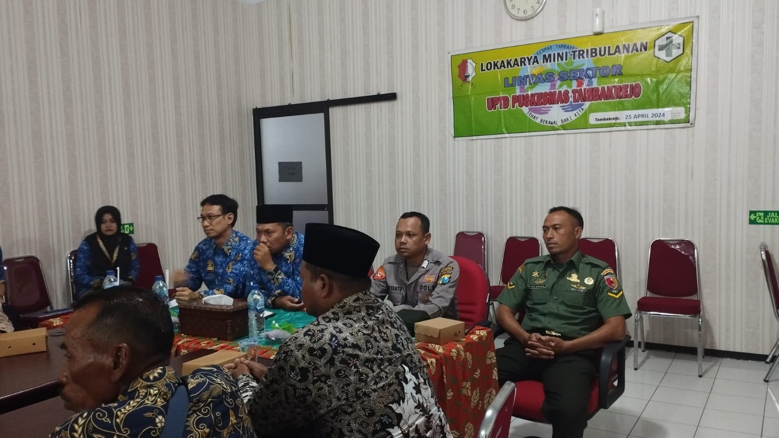 Pertemuan Lintas sektor Triwulan l Kec. Tambakrejo
