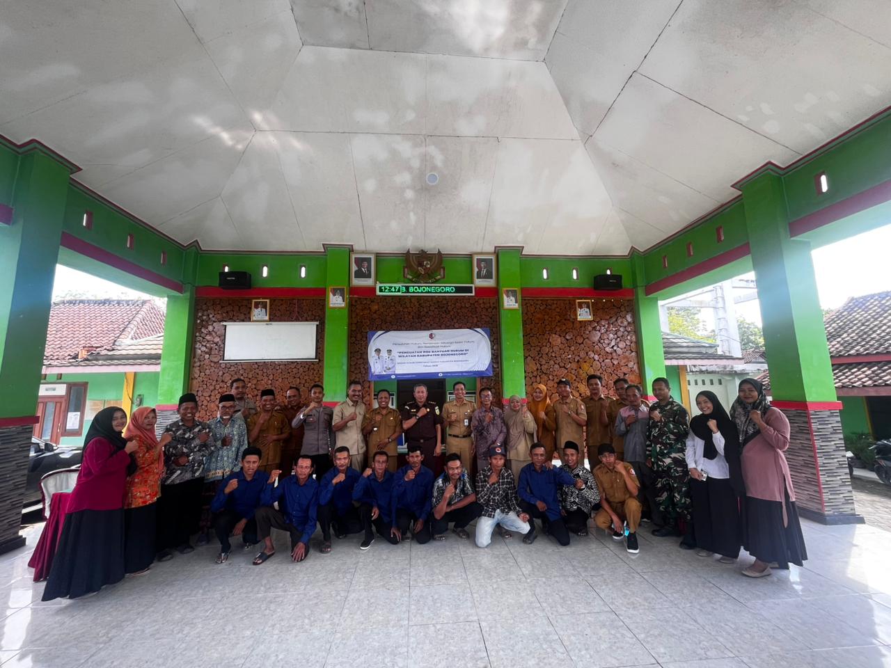 Penyuluhan dan Pembinaan Kelurga Sadar Hukum